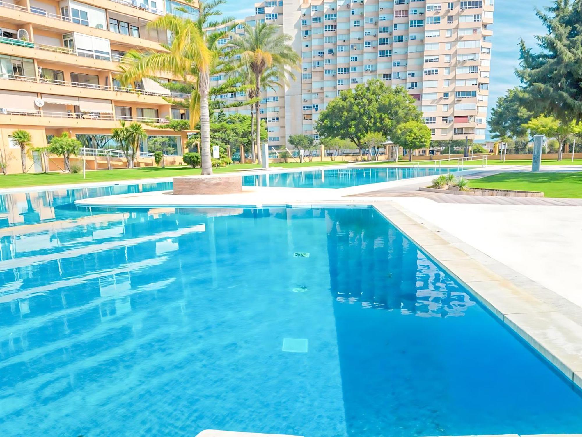Appartement Cozy Flat With Sea Views La Torre à Torremolinos Extérieur photo