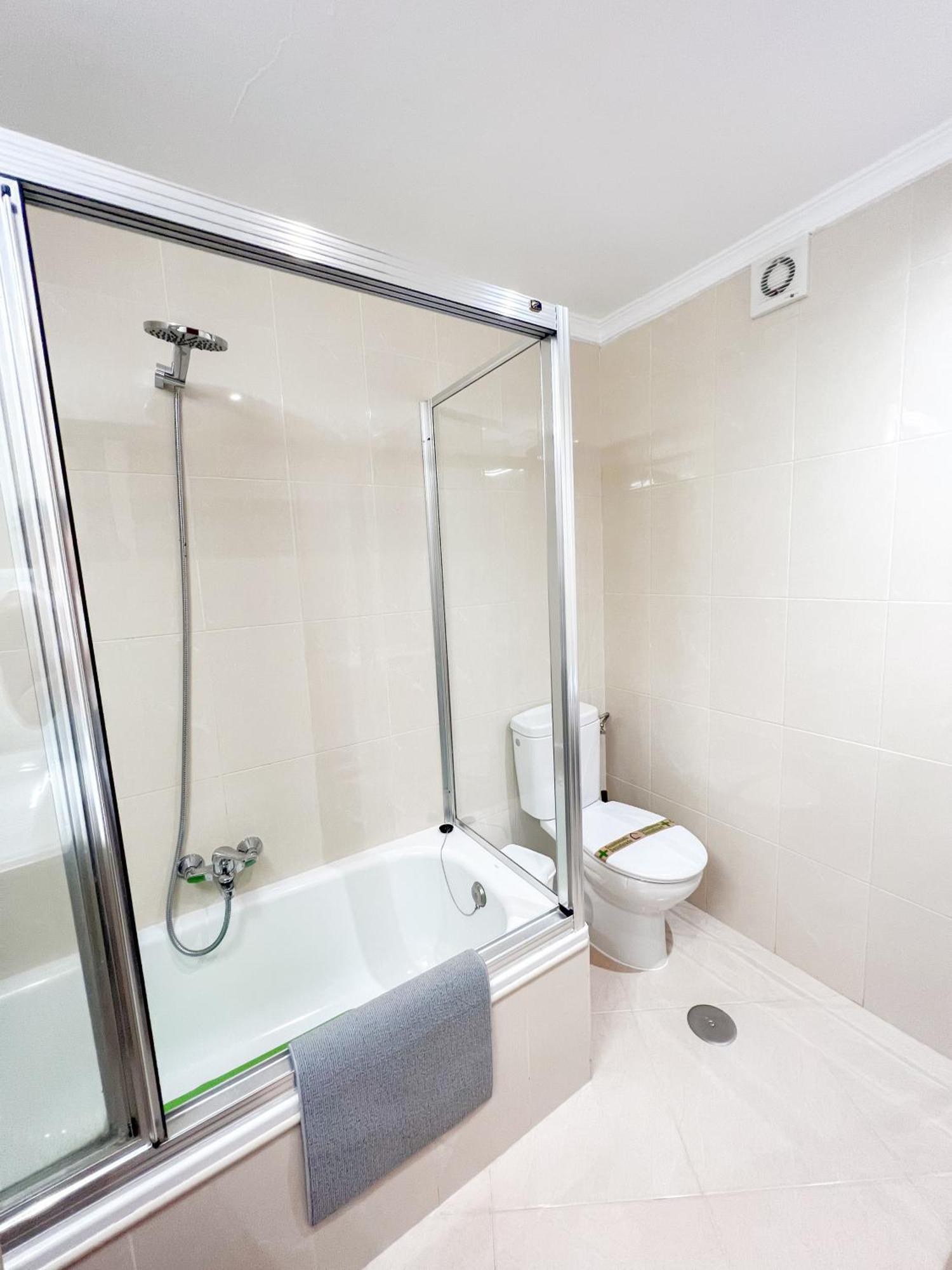 Appartement Cozy Flat With Sea Views La Torre à Torremolinos Extérieur photo